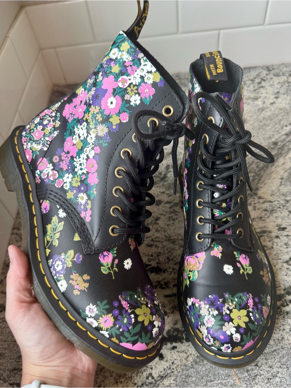 Dr. Martens 1460 Pascal in "Vintage Floral". Size 8. Like new.